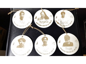 L141- Photo Coasters